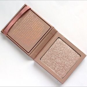 Aether Beauty Co supernova crushed diamond highlighter and illuminator
